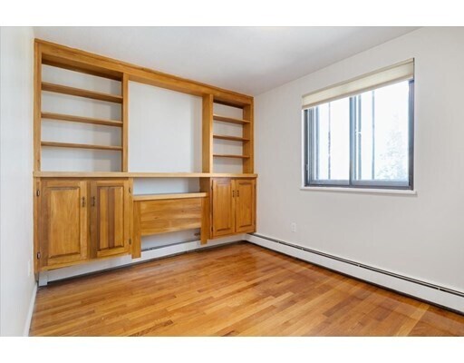 Building Photo - 61 Everard Ave