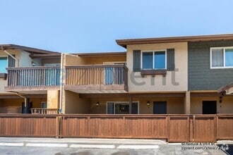 Building Photo - 221 Westlake Dr