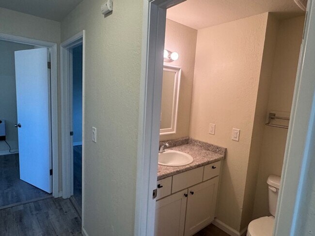 Foto del edificio - 3007-3009 JUANIPERO