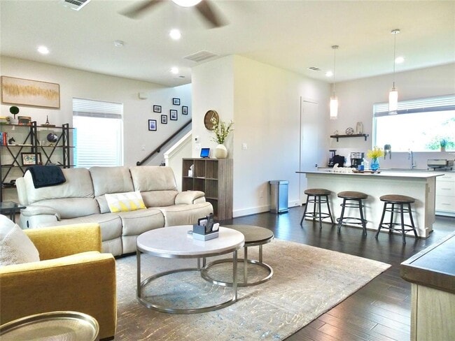 Foto del edificio - 2110 Live Oak St