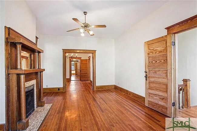 Building Photo - 503 E 40th St