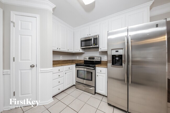 Foto del edificio - 4908 Heritage Woods Ct