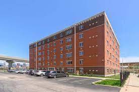 Foto principal - 1828 S Wentworth Ave