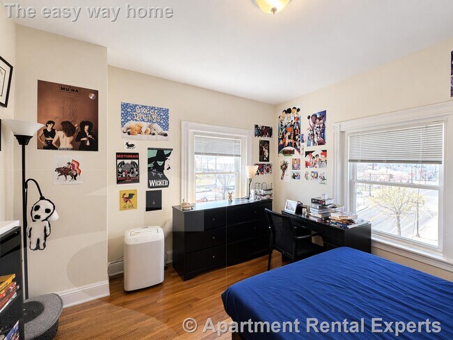 Foto del edificio - 545 Somerville Ave