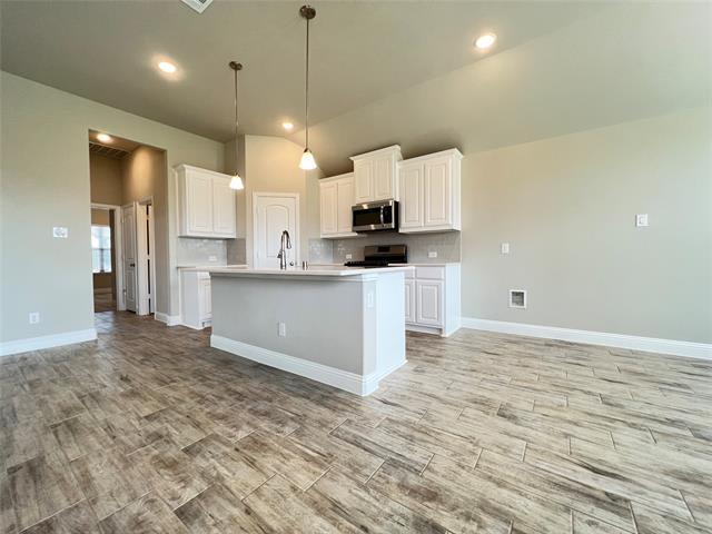 Building Photo - 2906 Bobcat Dr
