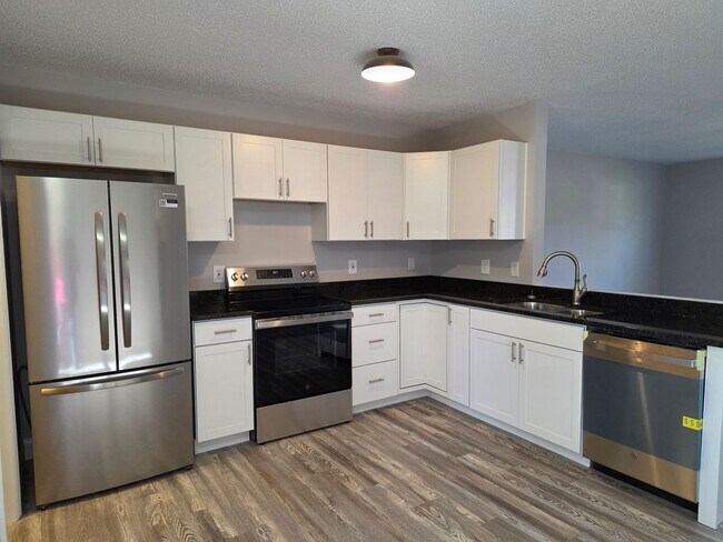 Foto del edificio - 6108 Ramsey Rd