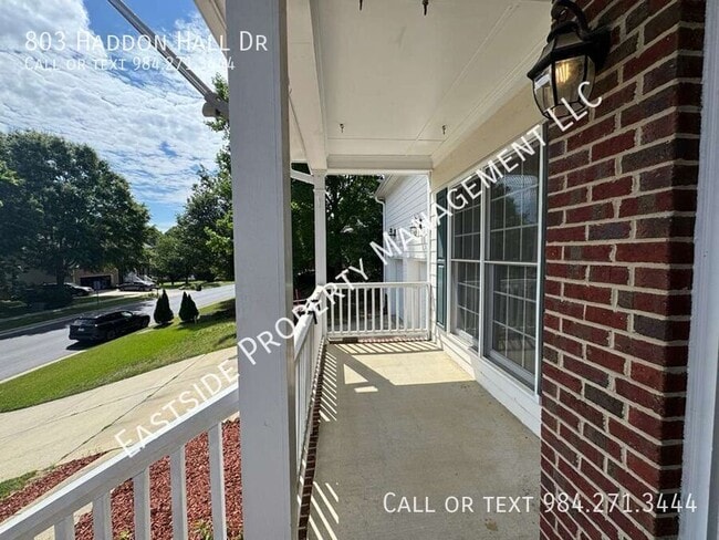 Building Photo - 803 Haddon Hall Dr