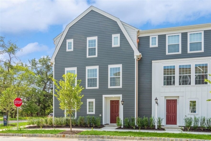 Photo - 701 Halcyon Lane Unit