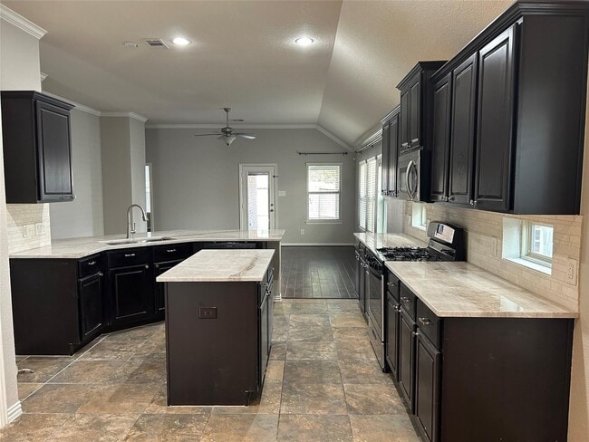 Foto del edificio - 16619 Cactus Blossom Trail