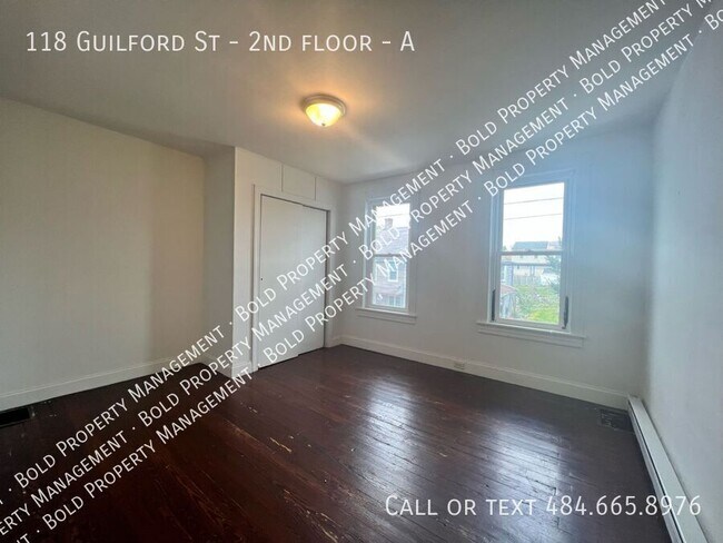 Building Photo - 118 Guilford St