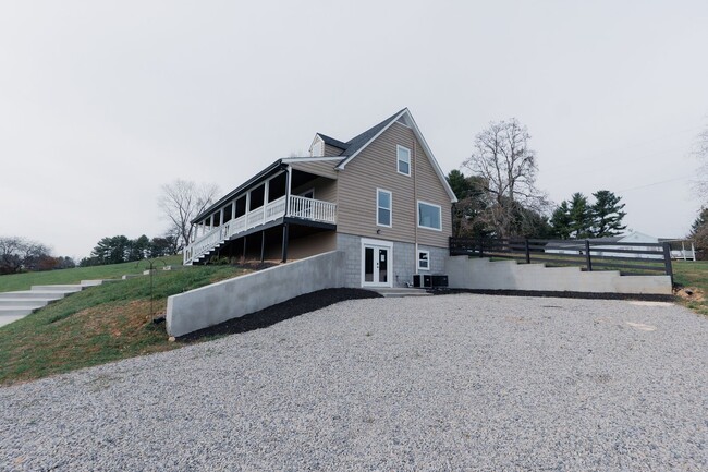 Foto del edificio - Beautiful Home Located in Blacksburg