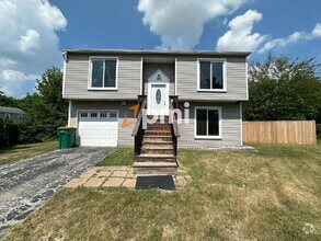 Building Photo - 952 W 59th Cir