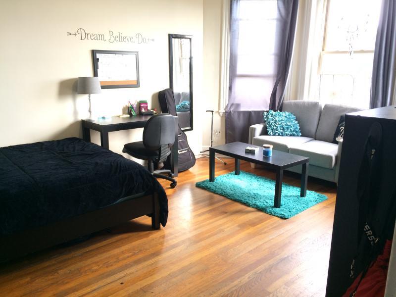 Foto principal - 1203 Boylston St