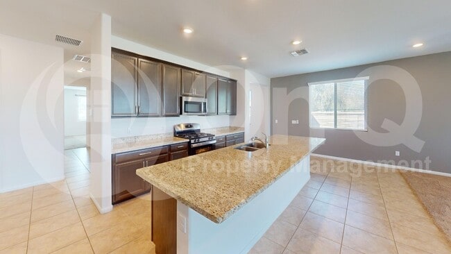 Building Photo - 7364 S Via Casa Bonita