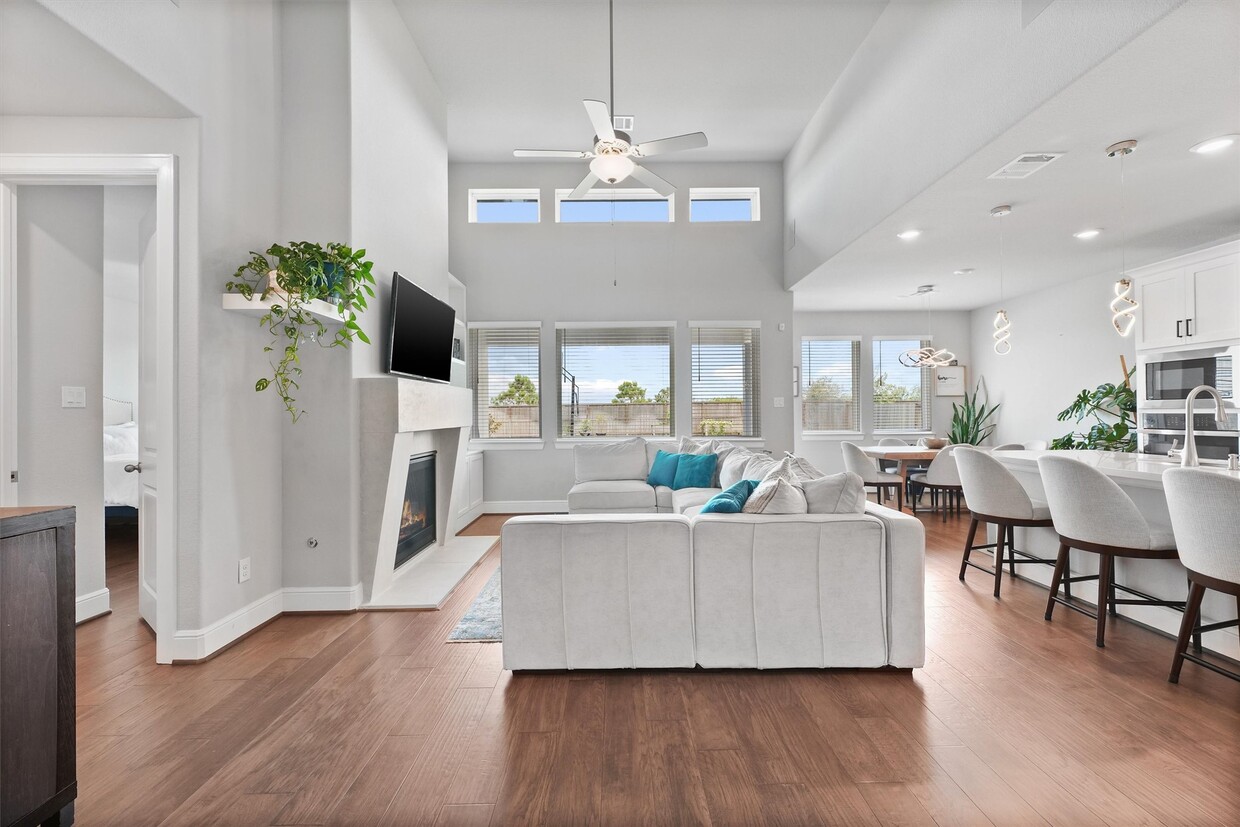 Foto principal - 4050 Shackleton Ct