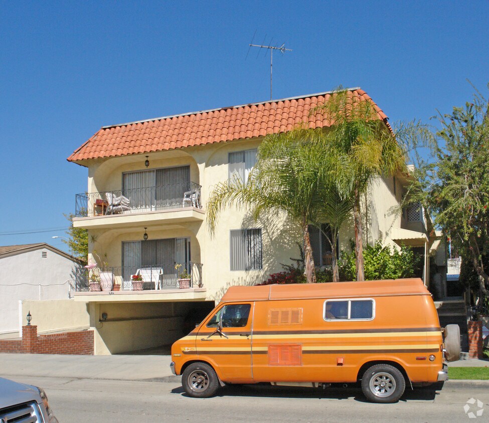Foto del edificio - 9169 Alcott St