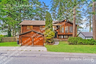 Building Photo - 1266 SW Fairhaven Dr