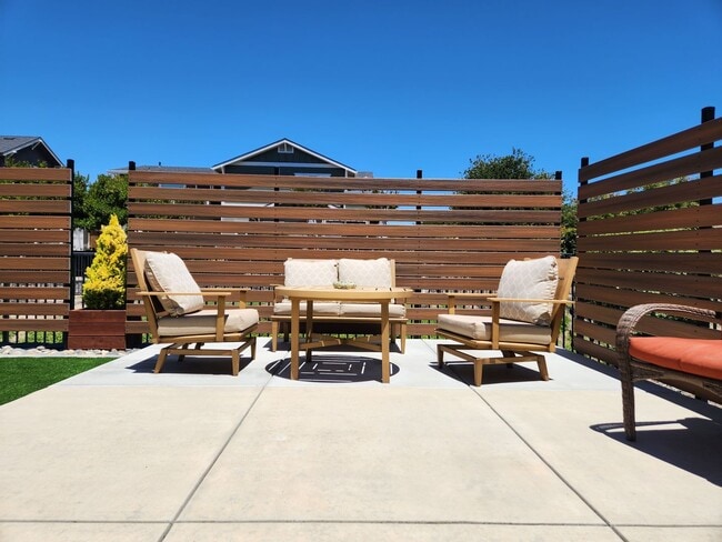 Building Photo - COMING SOON-Sophisticated-modern AG HOME