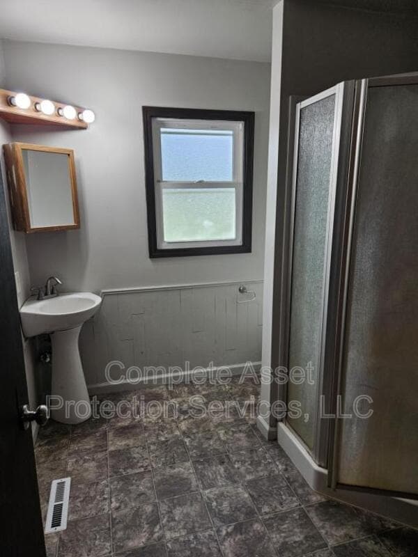 Foto del edificio - 8911 Park Valley Ct