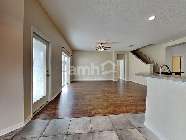 Foto del edificio - 5344 Clover Mist Dr