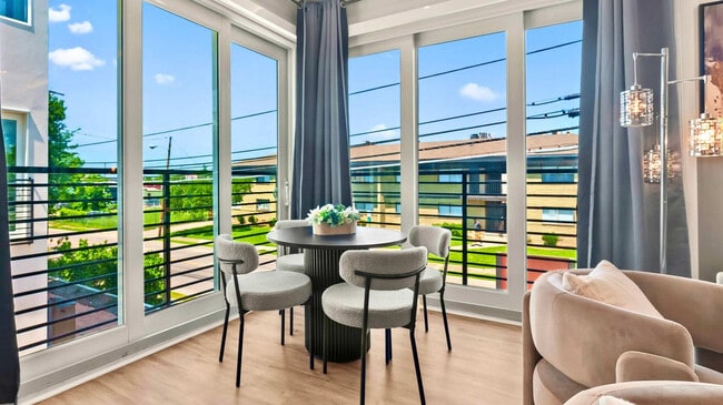 Foto del edificio - 1733 N Fitzhugh Ave