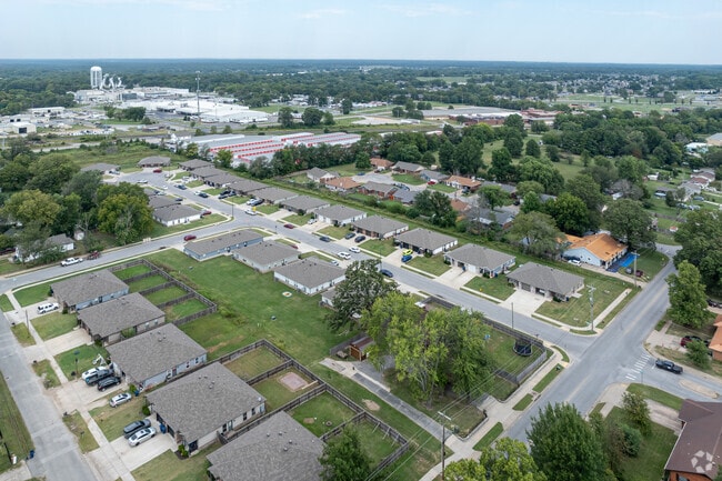 Aerial Photo - Haden Holly Station Duplexes & Townhomes
