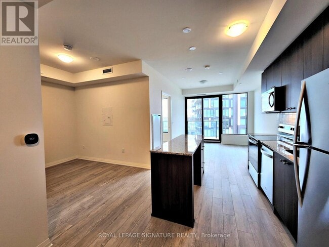 Building Photo - 3006 William Cutmore Blvd