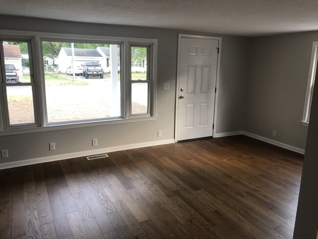 Building Photo - 234 Woodley Ave