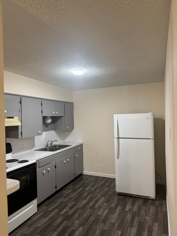 Foto del edificio - 110 Farm to Market 82