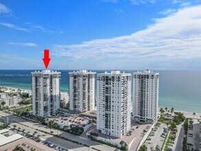 Building Photo - 2101 S Ocean Dr