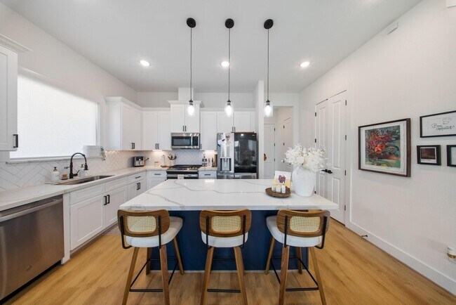 Foto del edificio - 4032 Porter St