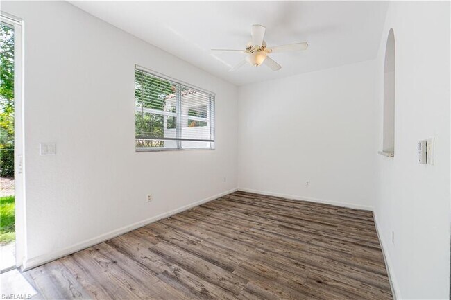 Building Photo - 7082 Venice Way