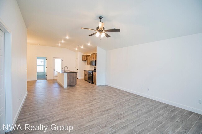 Building Photo - 3 br, 2 bath House - 6007 Grant Avenue