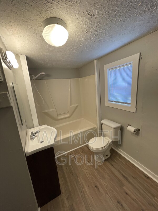 Building Photo - 311 Covington St