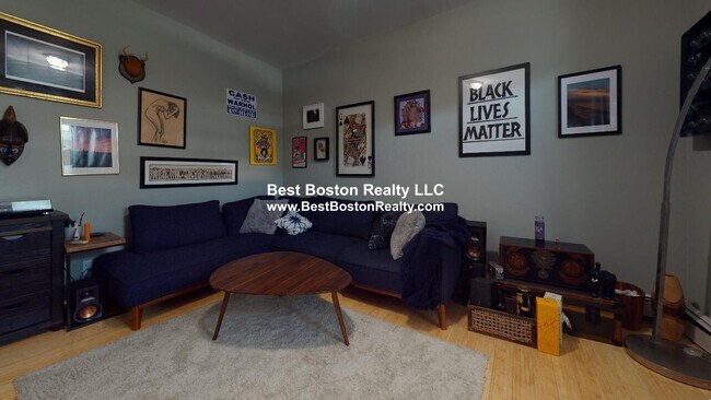 Foto del edificio - 206 Somerville Ave