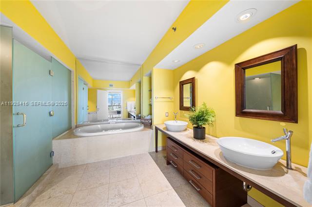 Foto del edificio - Icon Condo