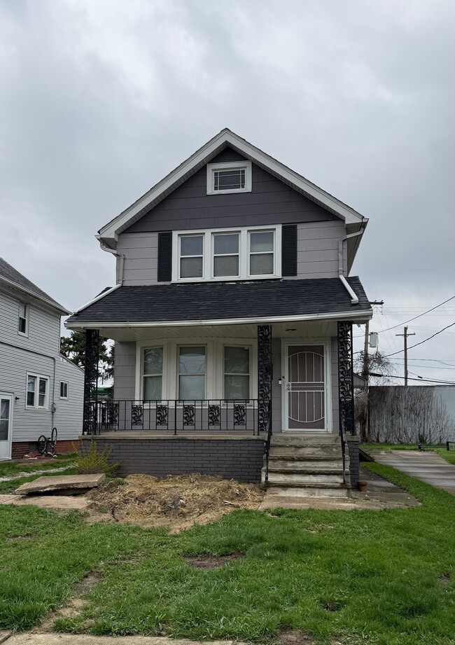 Photo - 3058 W 116th St House