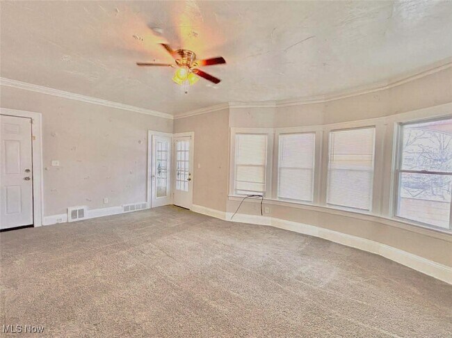 Foto del edificio - 3677 E 153rd St