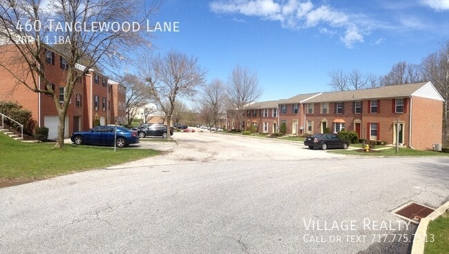 Building Photo - 460 Tanglewood Ln