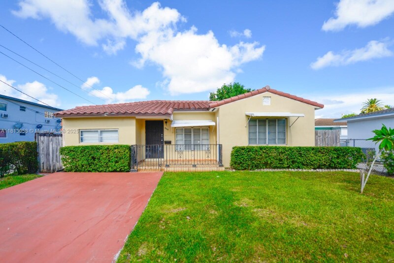 Foto principal - 225 NW 14th Ave