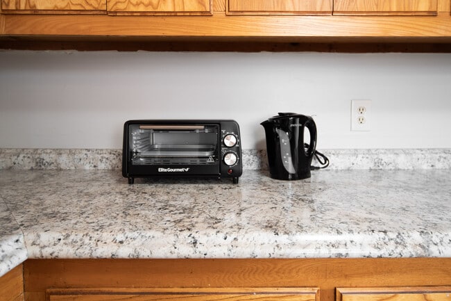 Brand New Appliances - 45426 10th St W