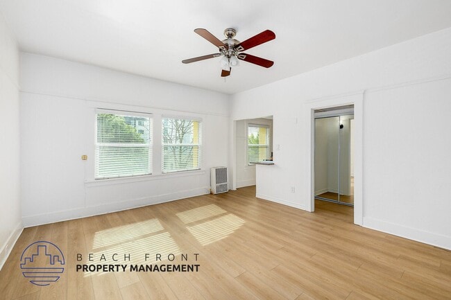 Building Photo - 463 South Hartford Ave.