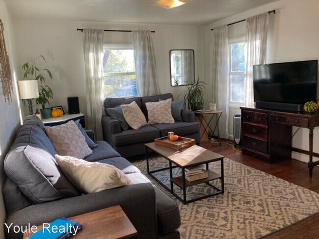 Building Photo - 2 br, 1 bath House - 514 N Sunset St
