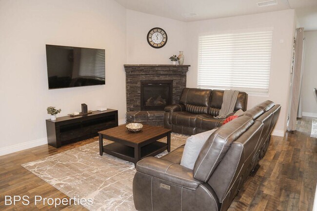 Foto del edificio - 3 br, 2 bath House - 1658 Desert Spring Place