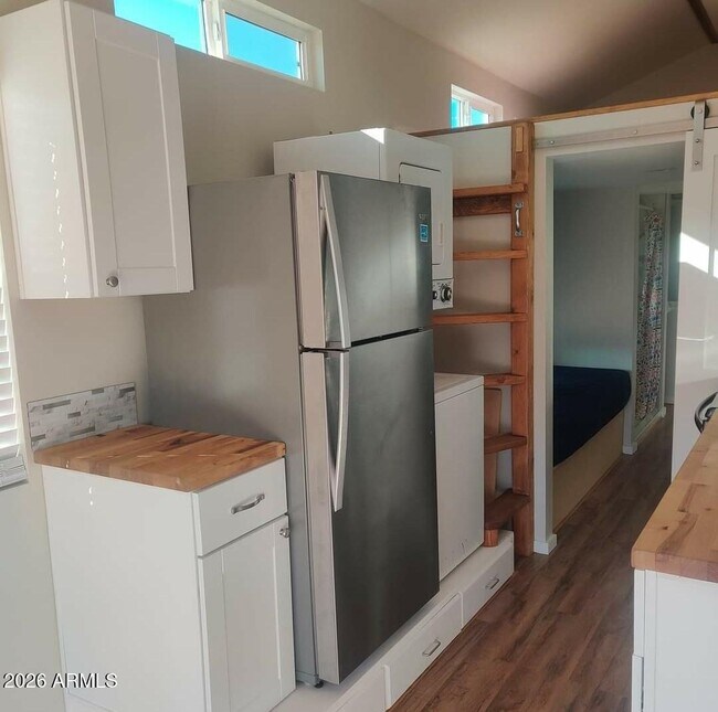 Foto del edificio - 2326 W Speer Trail