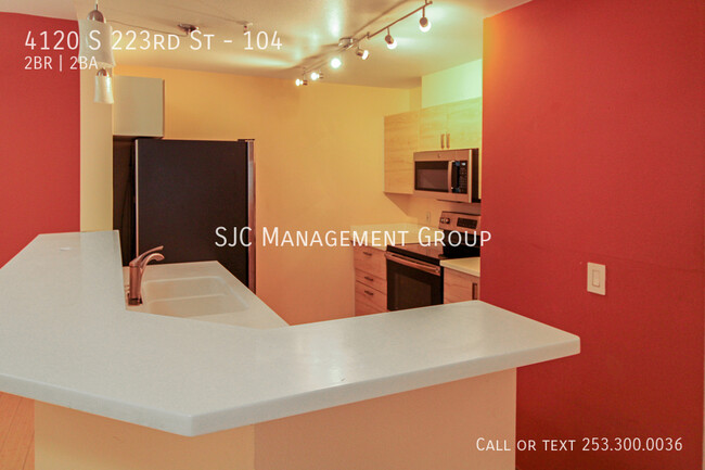 Foto del edificio - Two Bedroom 2 full bath condo in Kent