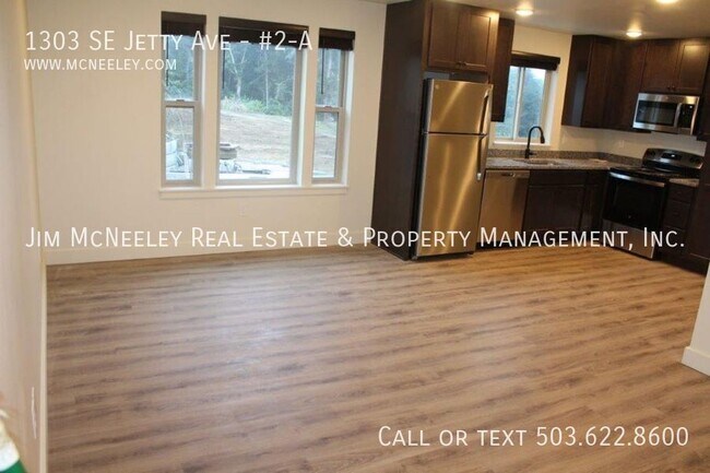 Foto del edificio - 1303 SE Jetty Ave