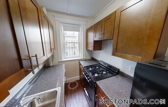 Building Photo - 1179 Boylston St