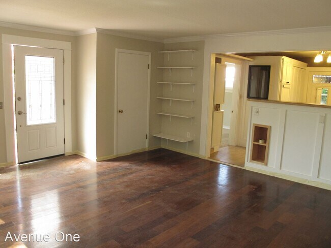 Building Photo - 1 br, 1 bath House - 12211 47th Ave. S.