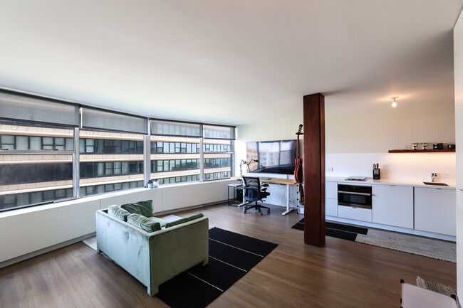 Foto del edificio - 5757 N Sheridan Rd
